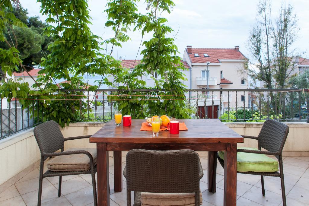 Apartments Tino Makarska Rom bilde