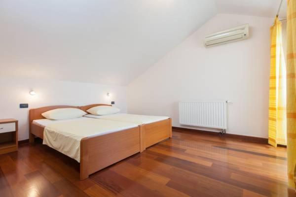 Apartments Tino Makarska Eksteriør bilde